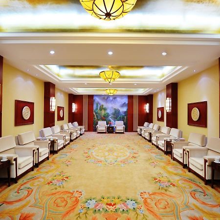 Qingdao Chengyang Detai Hotel Exterior foto